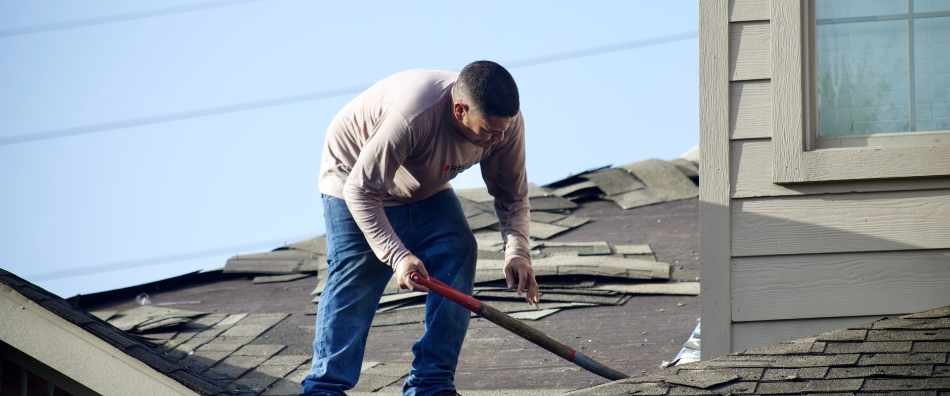 Evaluating Overall Roof Condition for Home and Business Owners